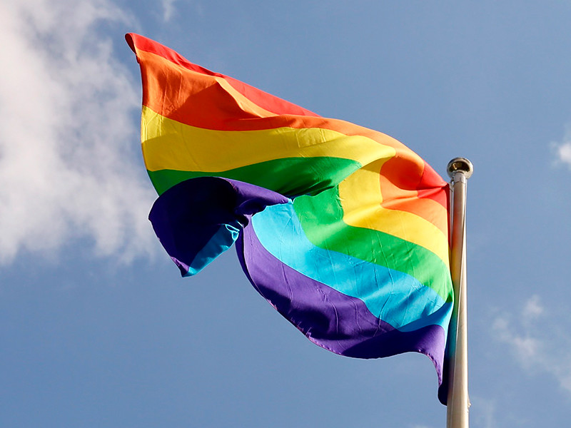 В Ульяновской области разрешили гей-парад в пустом поселке, но затем запретили