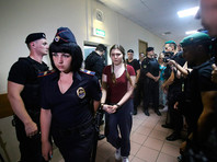 Следствие просит перевести Павликову и Дубовик под домашний арест