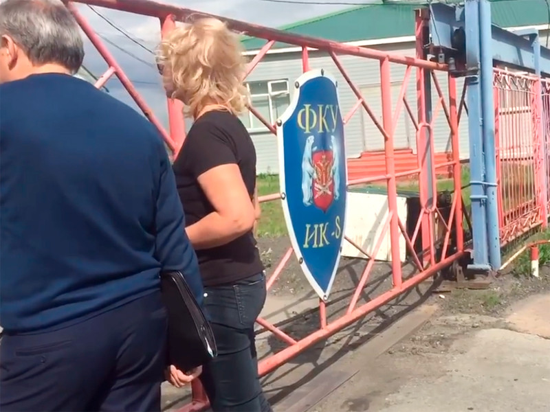 ФСИН: Сенцов не считает себя больным и отказался от перемещения в клинику