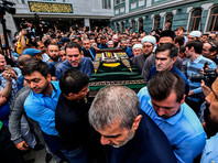 Прощание с Орханом Джемалем прошло в Соборной мечети в Москве