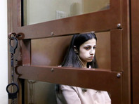 Следствие просит отпустить из СИЗО сестер Хачатурян, обвиняемых в убийстве отца