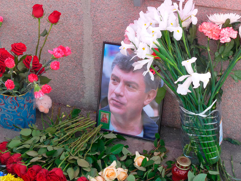 Борис Немцов был застрелен 27 февраля 2015 года на Большом Москворецком мосту в центре Москвы