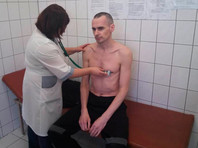 Олег Сенцов прекратил голодовку под угрозой "пыточного" кормления