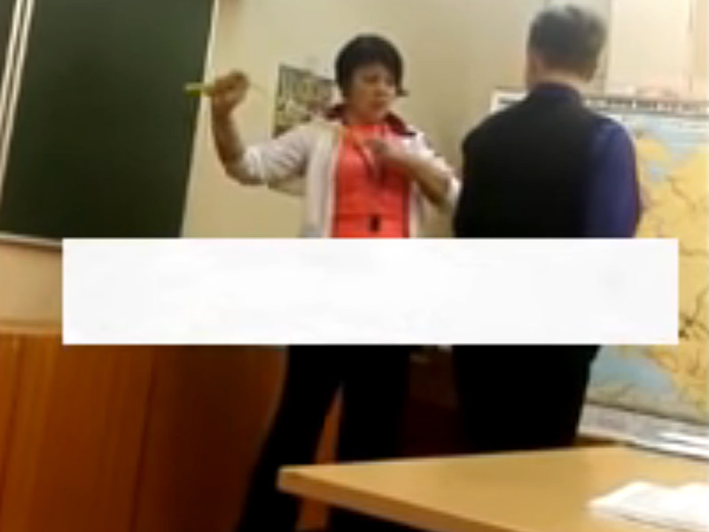 В Северодвинске отстранили от работы учительницу физкультуры, которая наказывала учеников скакалкой