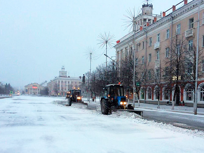 Зима вернулась на Урал и движется на Сибирь, где ожидаются метели и очень сильный ветер 