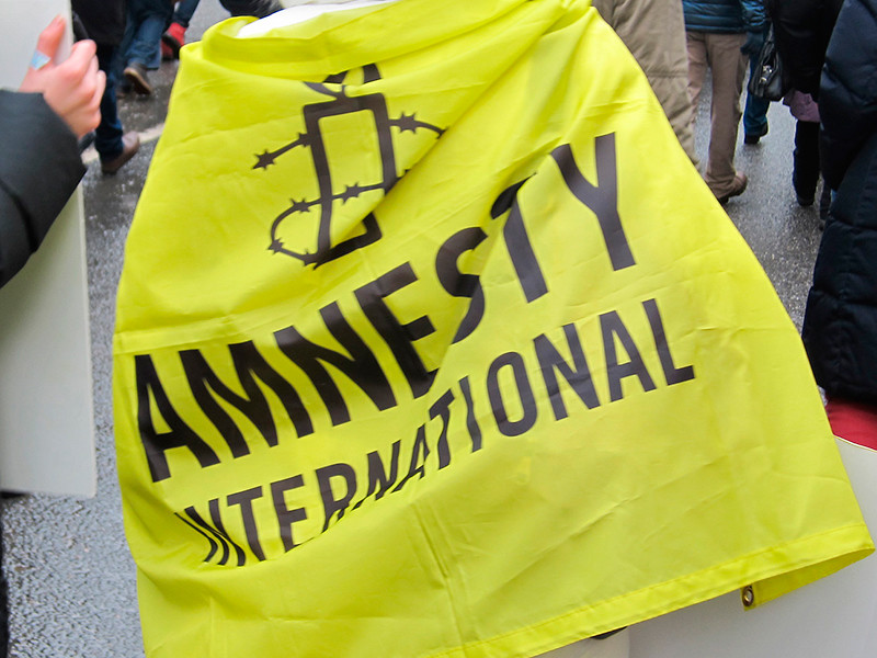 Amnesty International признала узниками совести задержанных на 1 мая в России