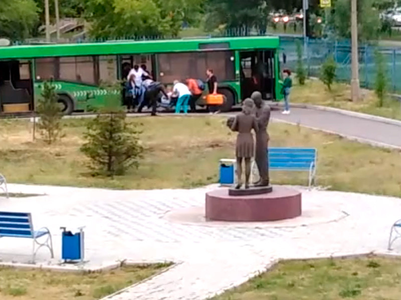 В Красноярске женщина родила в рейсовом автобусе