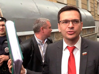 Илья Яшин у здания Мосгоризбиркома, 15 июля 2019 года