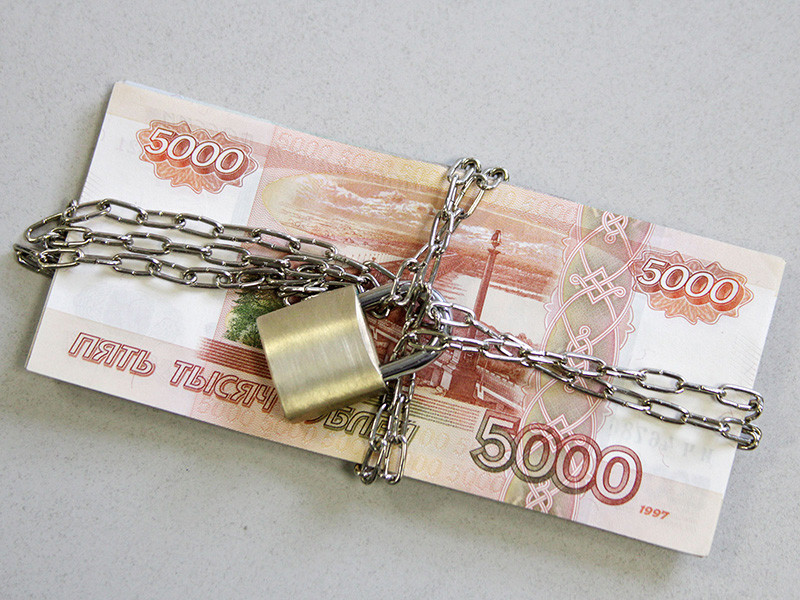 Фонду борьбы с коррупцией (ФБК), в отношении которого заведено уголовное дело об "отмывании" около 1 млрд рублей, заблокировали счета