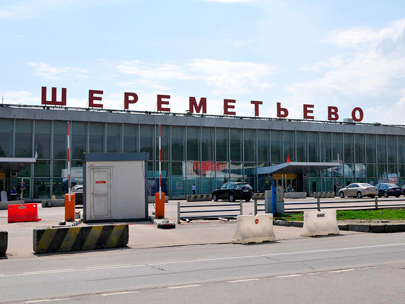 В аэропорту "Шереметьево" рухнула крыша ангара самолетов
