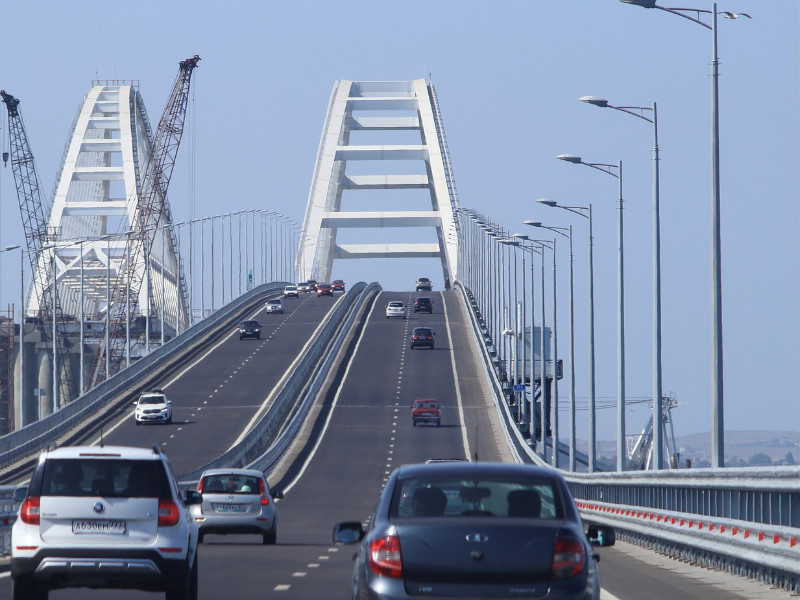 Минтранс, Росавтодор и госкомпания "Автодор" обсуждают строительство бесплатной скоростной трассы из Краснодара к Крымскому мосту