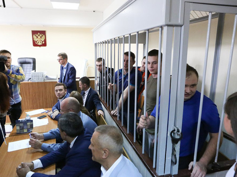 "Коммерсанту"стала известна новая схема, которая может быть использована при обмене заключенными между Россией и Украиной