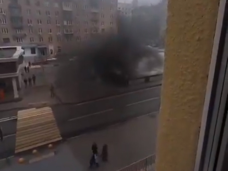 Алабяно-Балтийский тоннель в Москве и окрестности заволокло дымом после инцидента с автобусом
