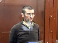 Мосгорсуд в четверг признал законным приговор Евгению Коваленко, осужденному на 3,5 года колонии за бросок урны в омоновца на несанкционированной властями акции в столице 27 июля