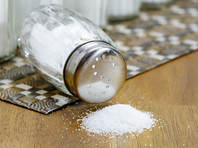 Минздрав установил для россиян уровень суточного потребления соли, из-за которой в год умирает более 3 млн человек в мире