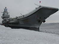 В Мурманске загорелся стоявший на ремонте после Сирии крейсер "Адмирал Кузнецов"
