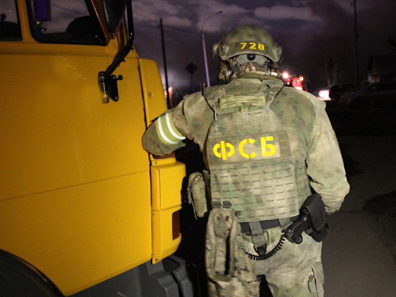 ФСБ России задержала жителя Московской области, организовавшего сбор денег для международной террористической организации "Исламское государство"*, им было перечислено более 25 млн рублей
