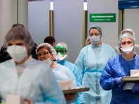 После контакта с заболевшим коронавирусом в Москве госпитализировали 24 человека, еще 83 - в карантине