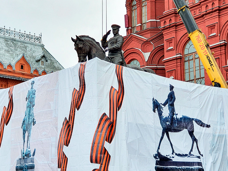 В Москве продолжается скульптурный детектив вокруг демонтажа памятников маршалу Георгию Жукову
