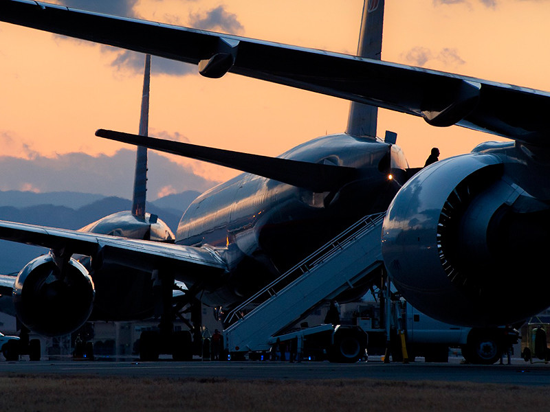 "Так плохо авиации не было никогда": коронавирус грозит безопасности полетов и банкротит авиакомпании