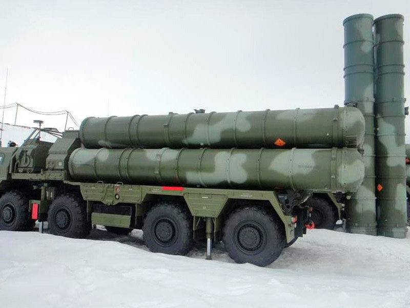 Военные РФ готовы к военной экспансии в Арктике и отражают системами С-400 нападение условного противника