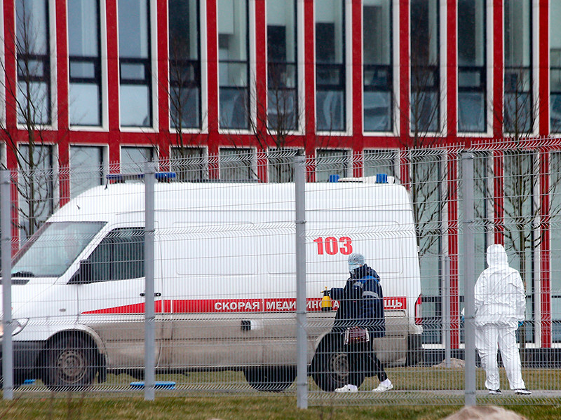 Полиция в Москве вернула в больницу сбежавшую пациентку с подозрением на коронавирус