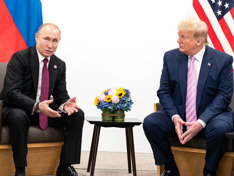 Владимир Путин и Дональд Трамп, июнь 2019 года