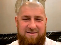 Кадыров побрился наголо после просьбы открыть парикмахерские в Чечне