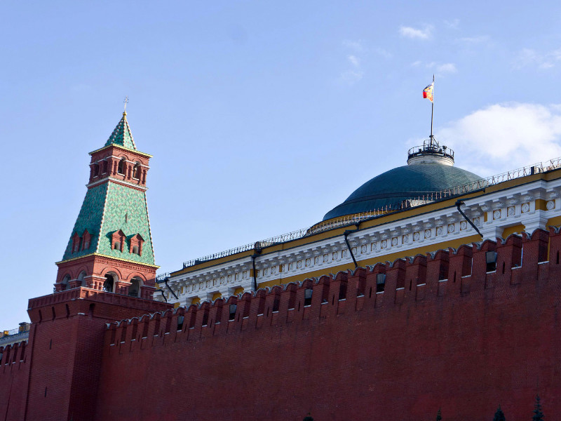 Кремль потребовал от губернаторов создавать позитивный информационный фон в ходе борьбы с коронавирусом