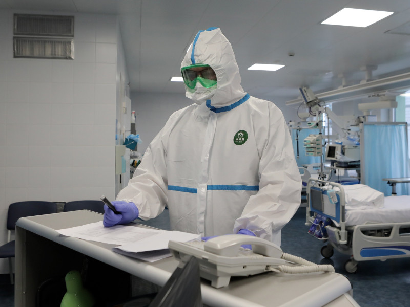 Ситуация с распространением коронавируса в России больше не идет по оптимистическому сценарию