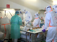 Работа российских военных медиков в терапевтическом отделении полевого госпиталя Бергамо