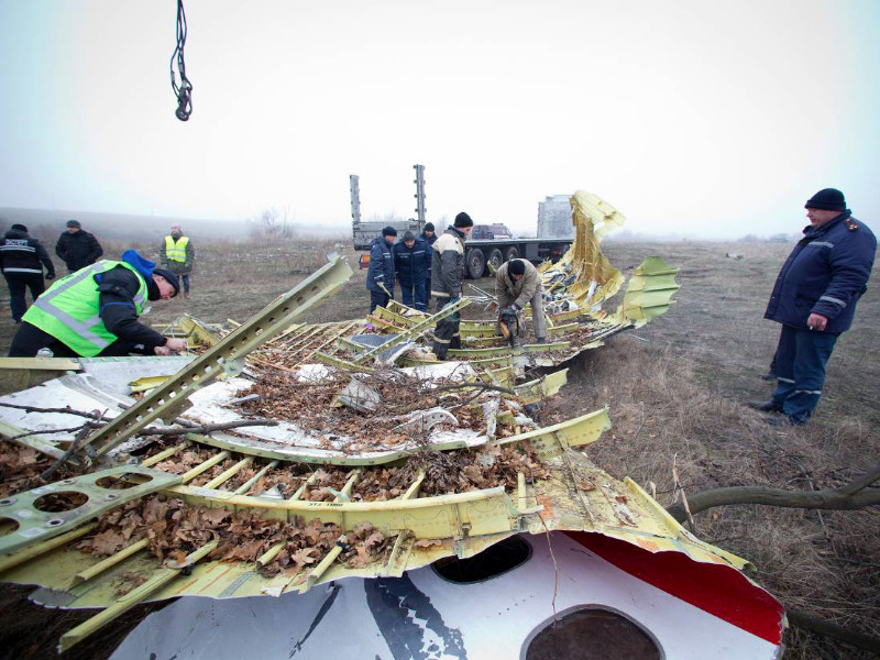 The Insider и Bellingcat удалось идентифицировать одного из ключевых фигурантов дела о сбитом Boeing MH17, ранее известном как высокопоставленный сотрудник ФСБ "Владимир Иванович"