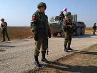 Военная полиция ВС РФ проводит патрулирование в районе сирийского города Кобани