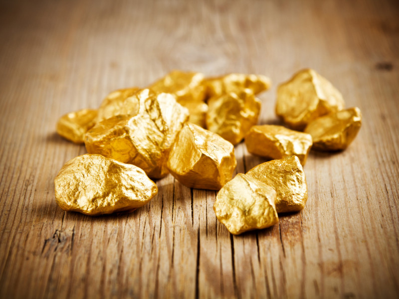 Офицеров ФСБ обвинили в подбрасывании подозреваемым килограммов золота и серебра