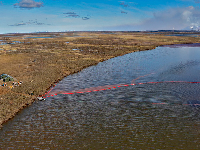 Путин на совещании возмутился, почему в Норильске два дня скрывали ЧП с разливом дизтоплива