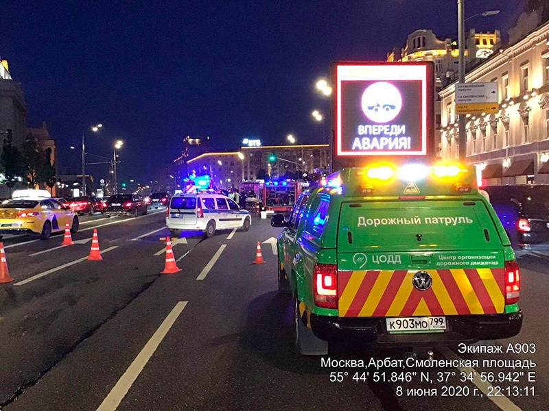 Водитель, попавший в ДТП с участием Михаила Ефремова, скончался. Возбуждено уголовное дело (ВИДЕО)