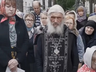 Собчак в своем фильме о схимонахе Сергии не исключила, что он очередной проект Владислава Суркова