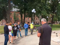 В Пскове трех журналистов вызвали в полицию из-за освещения акции в поддержку Хабаровска
