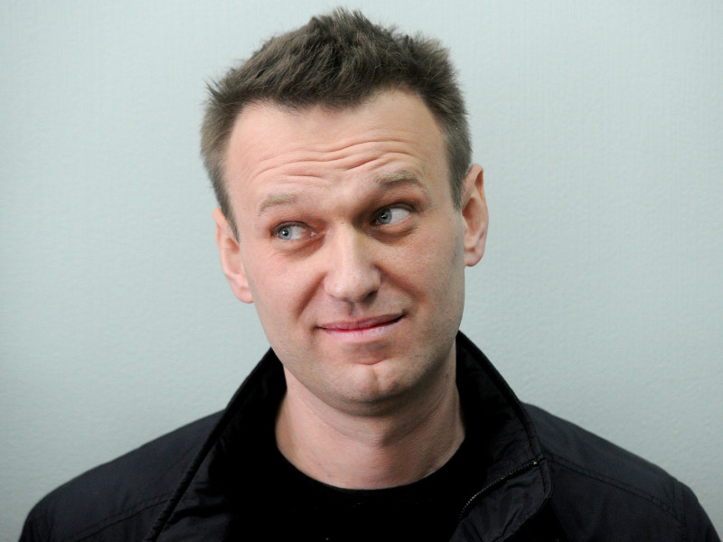 Отравление Алексея Навального боевым веществом нервно-паралитического действия группы "Новичок", подтвержденное лабораторией фармацевтики и токсикологии Вооруженных сил, заставило Кремль давать частые комментарии по делу