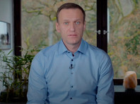 Министр иностранных дел России Сергей Лавров в отсутствие реакции Кремля стал первым высокопоставленным лицом, прокомментировавшим громкое расследование о предполагаемых отравителях Алексея Навального из ФСБ