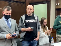 Одним из наиболее резонансных стал арест главного редактора "Медиазоны" Сергея Смирнова, которому вменили повторное нарушение правил проведения митинга