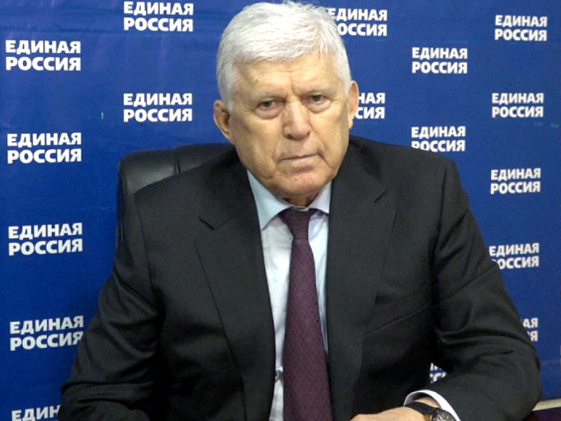 Председатель дагестанского парламента и секретарь республиканского отделения "Единой России" Хизри Шихсаидов