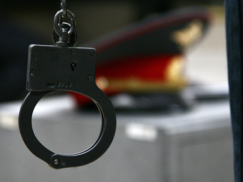Иркутский следователь, скрывший улики из дела о пытках в МВД многодетной матери, получил 3 года условно