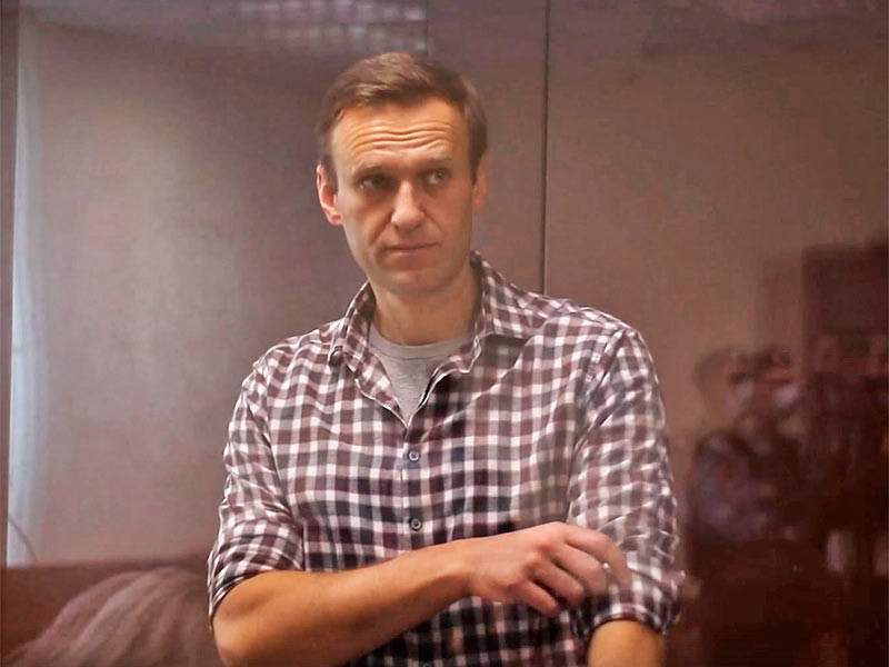 Защита Навального подала три иска к администрации его колонии за нарушение его прав
