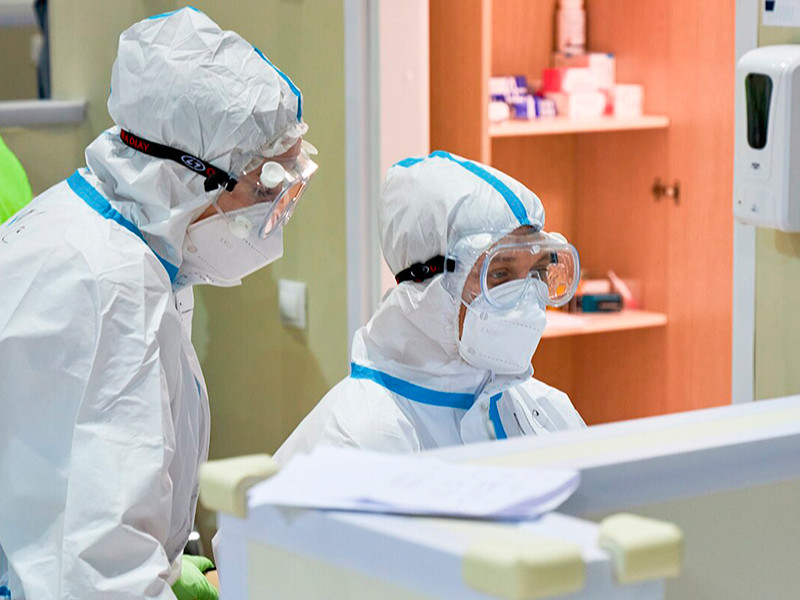В России за сутки зарегистрировано 8 164 новых случаев коронавируса, 379 человек умерли