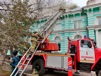 В кардиоцентре города Благовещенска Амурской области произошел пожар, из здания было эвакуировано около 120 человек

