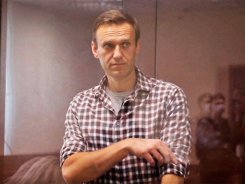Суд принял иск Навального к Пескову с требованием опровергнуть слова о связях оппозиционера с ЦРУ