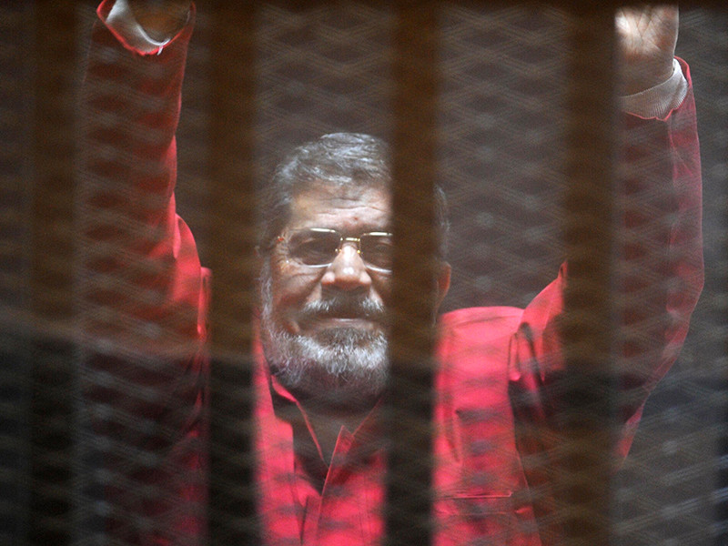 Экс-президента Египта Мурси приговорили к пожизненному заключению по делу о шпионаже