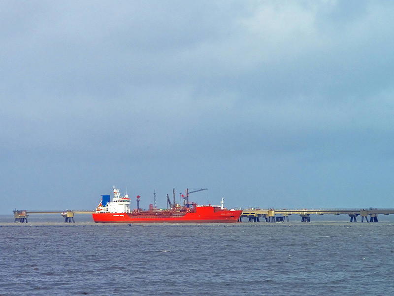 У берегов Ливии 28 июня был задержан танкер, в состав экипажа которого входят граждане России, Украины и Греции