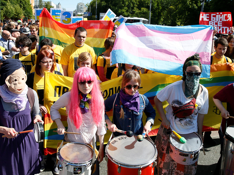 В столице Украины Киеве в воскресенье проitk "Марш равенства" ЛГБТ-сообщества: центральные улицы перекрыли силовики, стремящиеся обеспечить безопасность участников